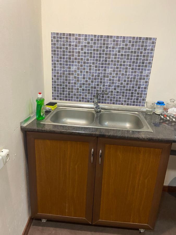 Vahe'S Corner House Hotel Ереван Екстериор снимка