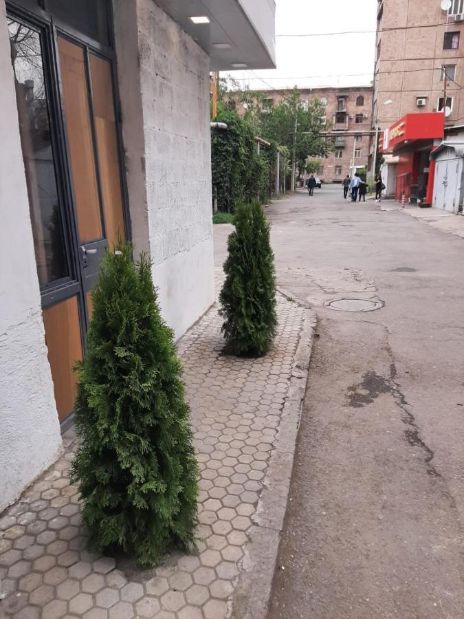Vahe'S Corner House Hotel Ереван Екстериор снимка