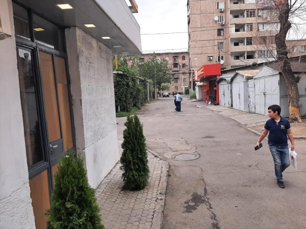 Vahe'S Corner House Hotel Ереван Екстериор снимка