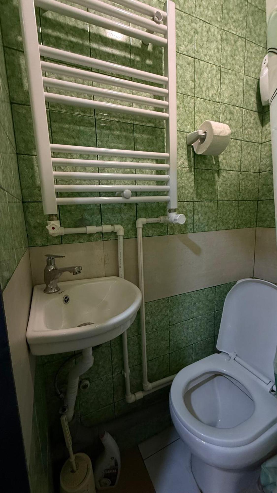 Vahe'S Corner House Hotel Ереван Екстериор снимка