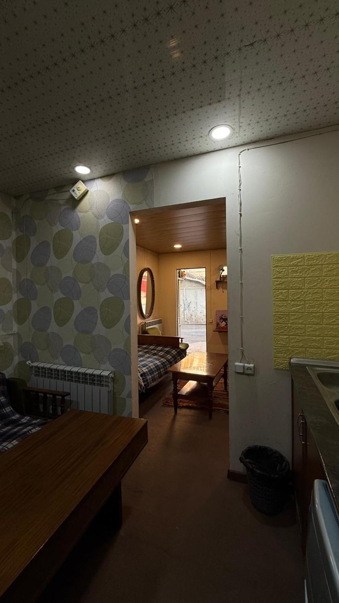 Vahe'S Corner House Hotel Ереван Екстериор снимка
